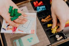 game dealer 8Day